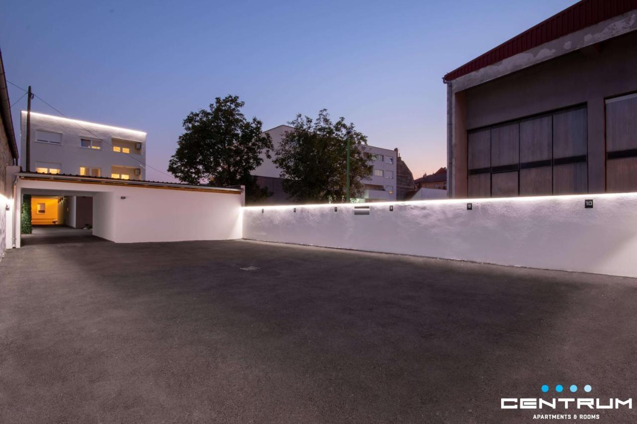 Centrum أوسييك المظهر الخارجي الصورة